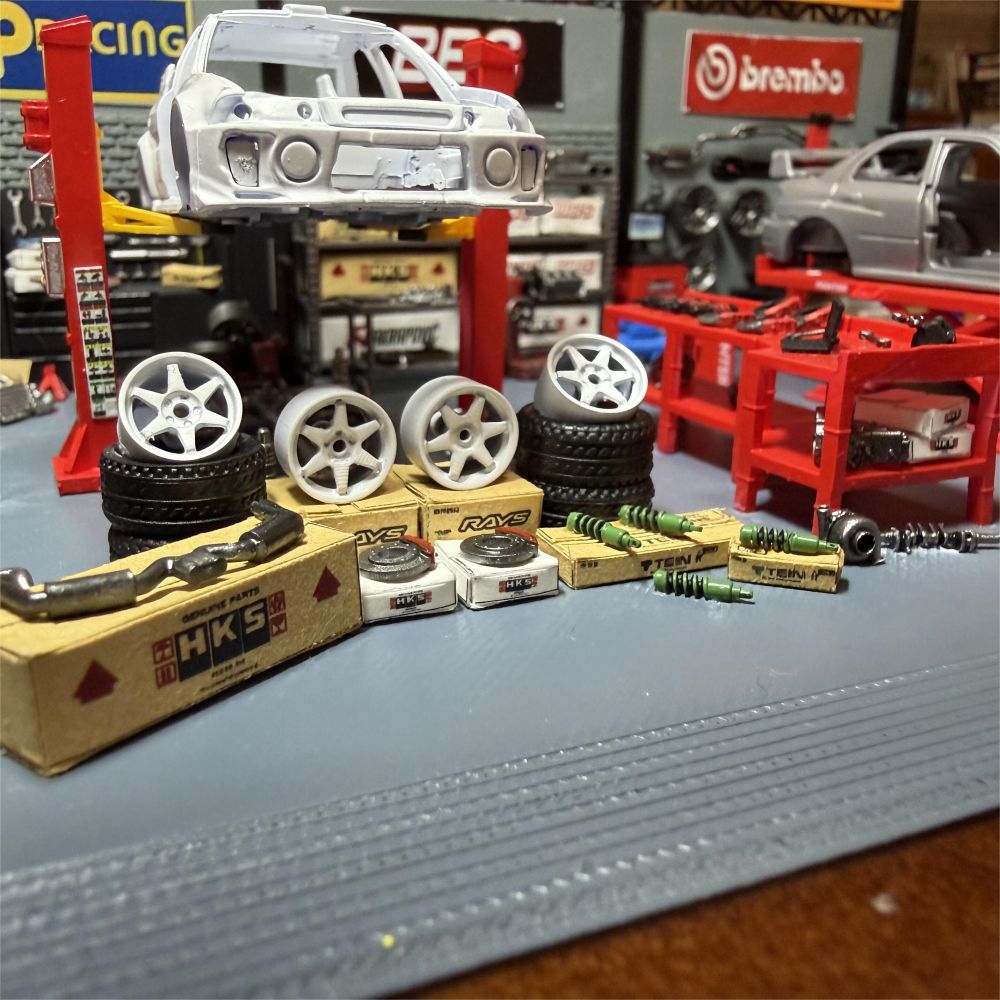 Diorama 1:64 Hub Caliper  Mode - огляд і ціна Auto Repair Shop Japan